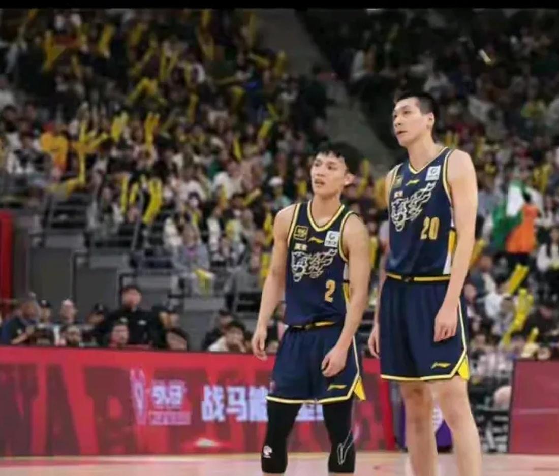 关于北京篮球队青出于蓝，连战连捷稳坐头把交椅的信息